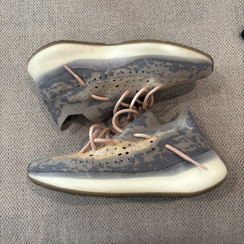 Yeezy 380 “Mist”